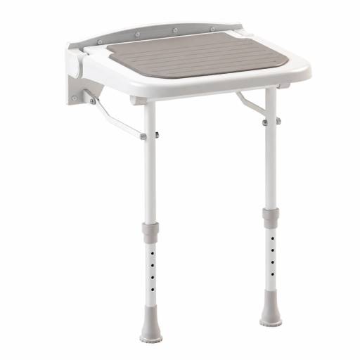 Si�ge de douche rembourr� rabattable avec pieds r�glables, vue de trois quarts